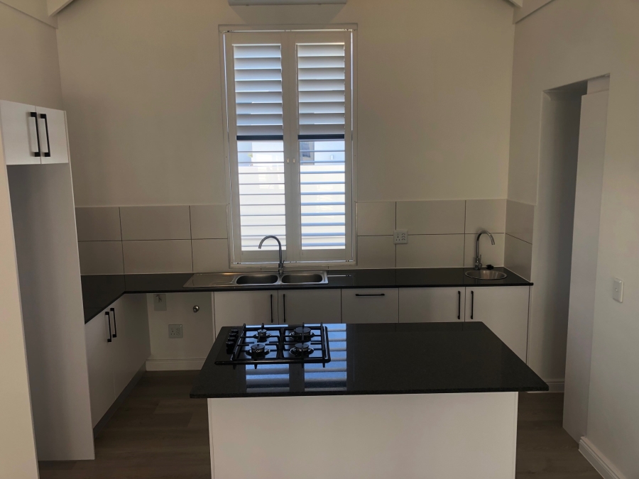 To Let 2 Bedroom Property for Rent in Middedorp Western Cape